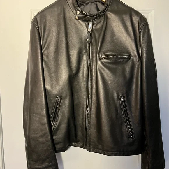 Men’s Schott Genuine Black Leather Motorcycle Jacket with fur liner in size 44